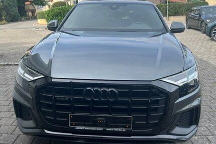 Audi Q8 75.600 km 58.800 &euro; Engen 78234