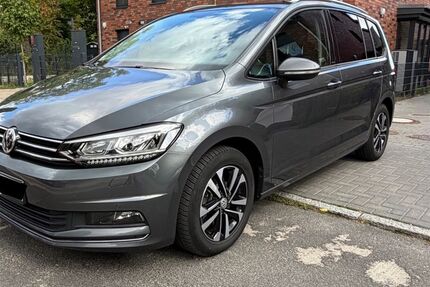 VW Touran 103.123 km 19.500 &euro; Teltow 14513