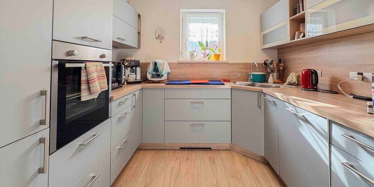 Mehrfamilienhaus, Wohnhaus Mering - 9 Zimmer, 227 m&sup2;, 595.000&euro; | Angebot:26016683