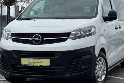 Opel Vivaro 112.000 km 21.900 &euro; Fürth 90763