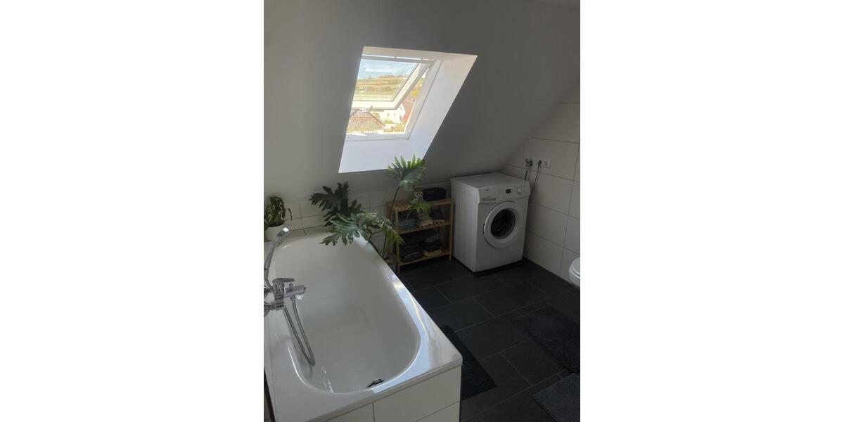 Maisonettenwohnung Bruck in der Oberpfalz - 2.5 Zimmer, 80 m&sup2;, 749&euro; | Angebot:26374920