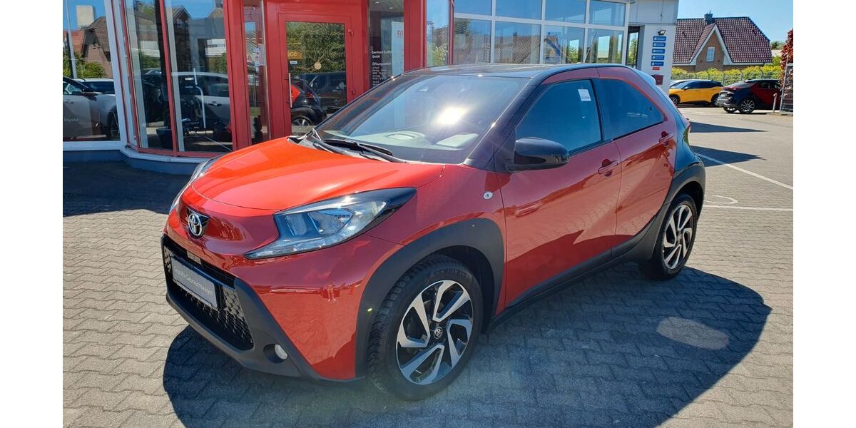 Toyota Aygo (X) 50.500 km 13.950 &euro; Beckum 59269
