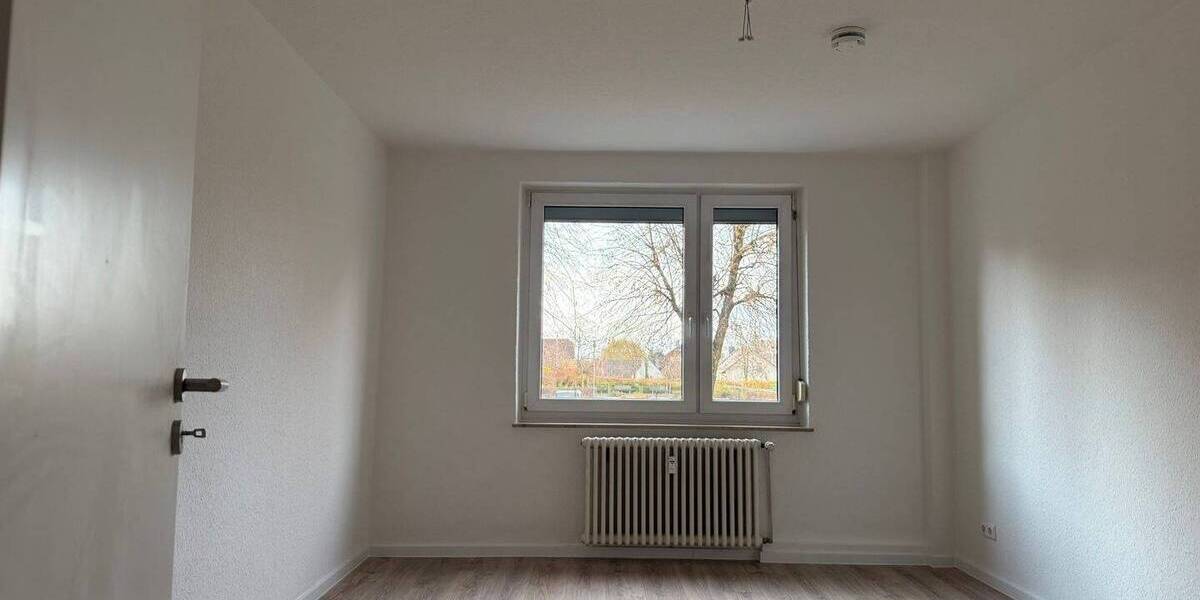 ++ Erstbezug nach Sanierung ++ Schöne 3-Raumwohnung mit Balkon in Weinböhla 3 zimmer