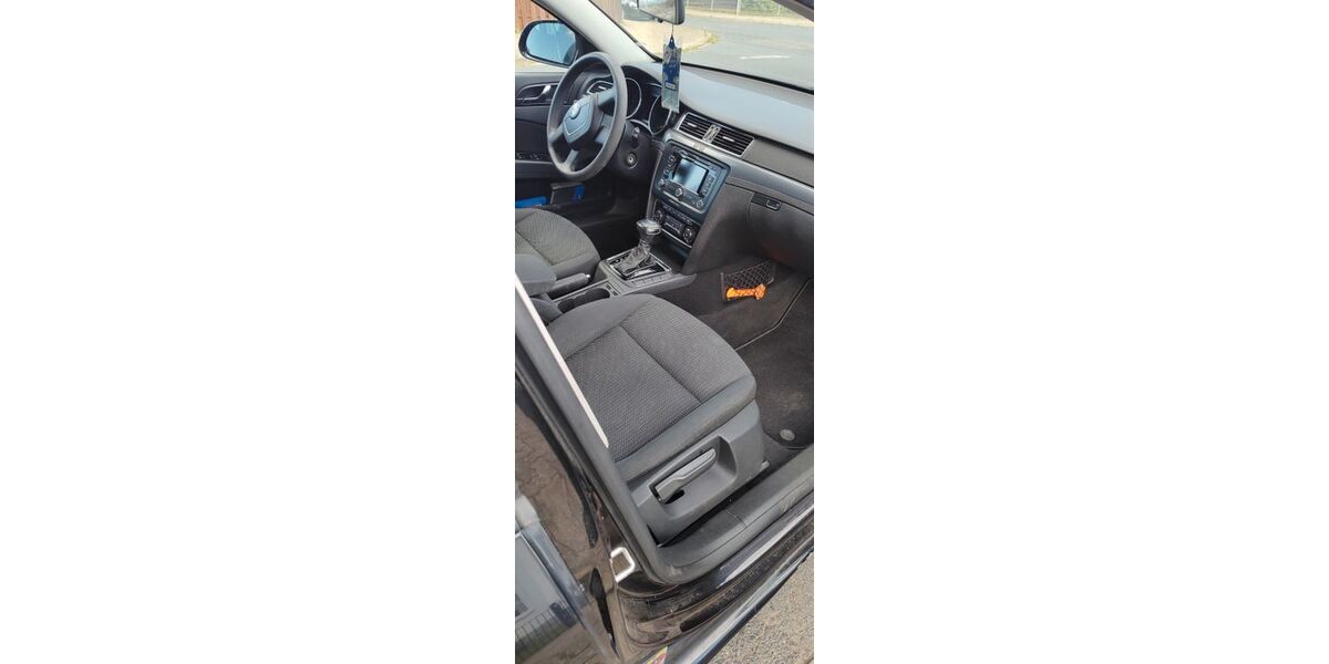 Skoda Superb 259.800 km 4.400 &euro; Salzgitter 38226