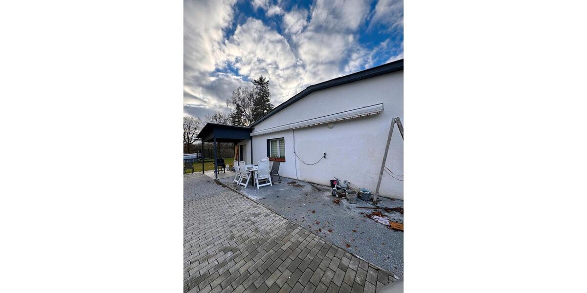 Einfamilienhaus Lalendorf - 6 Zimmer, 150 m&sup2;, 110.000&euro; | Angebot:27085130