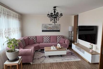 Haus Bisingen - 8 Zimmer, 180 m&sup2;, 1.500&euro; | Angebot:24841459