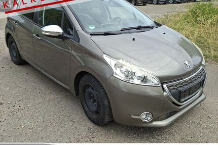 Peugeot 208 69.086 km 4.700 &euro; Achern 77855