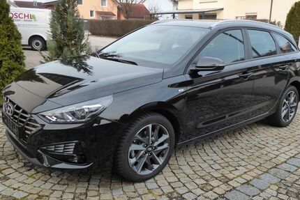 Hyundai i30 16.700 km 16.950 &euro; Otzing 94563