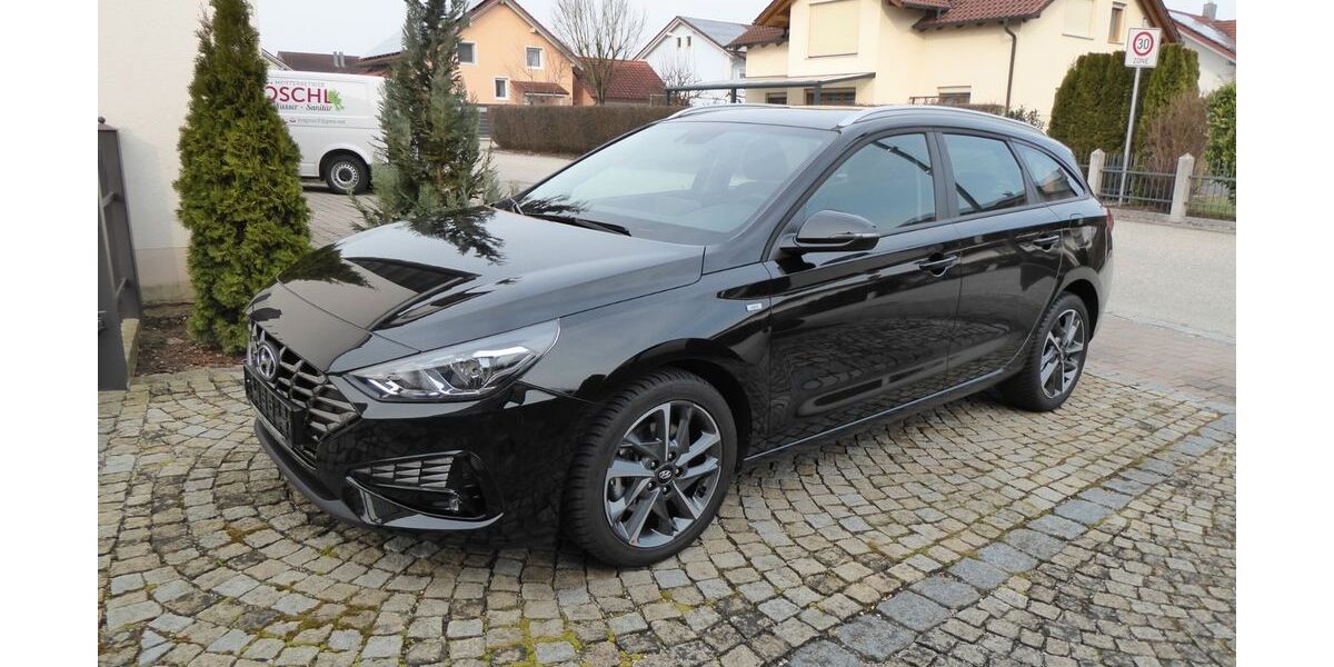 Hyundai i30 16.700 km 16.950 &euro; Otzing 94563
