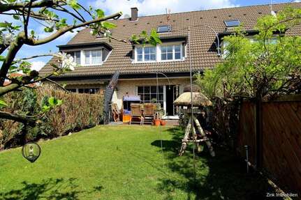 Haus zum Mieten in Köln Rondorf 2.200 € 139.86 m²