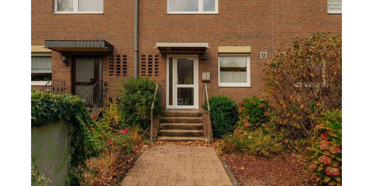 Reihenmittelhaus Leverkusen Schlebusch - 4 Zimmer, 111 m&sup2;, 390.000&euro; | Angebot:24450926