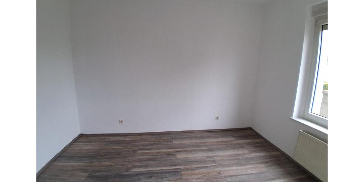 Hochparterre Doberlug-Kirchhain Kirchhain - 2 Zimmer, 67 m&sup2;, 350&euro; | Angebot:26548092