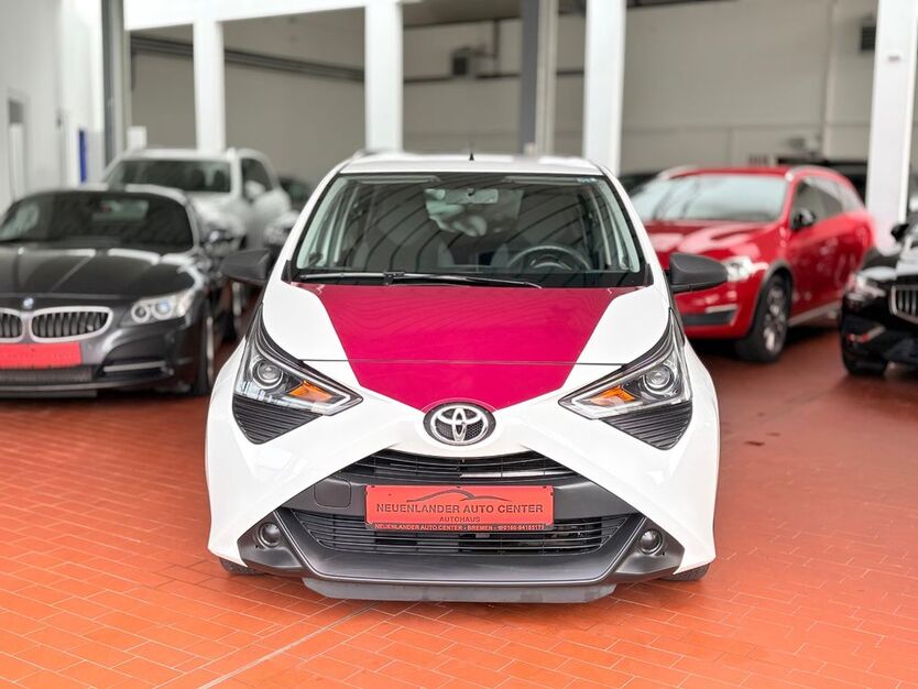 Toyota Aygo (X) 87.000 km 8.999 € Bremen 28199
