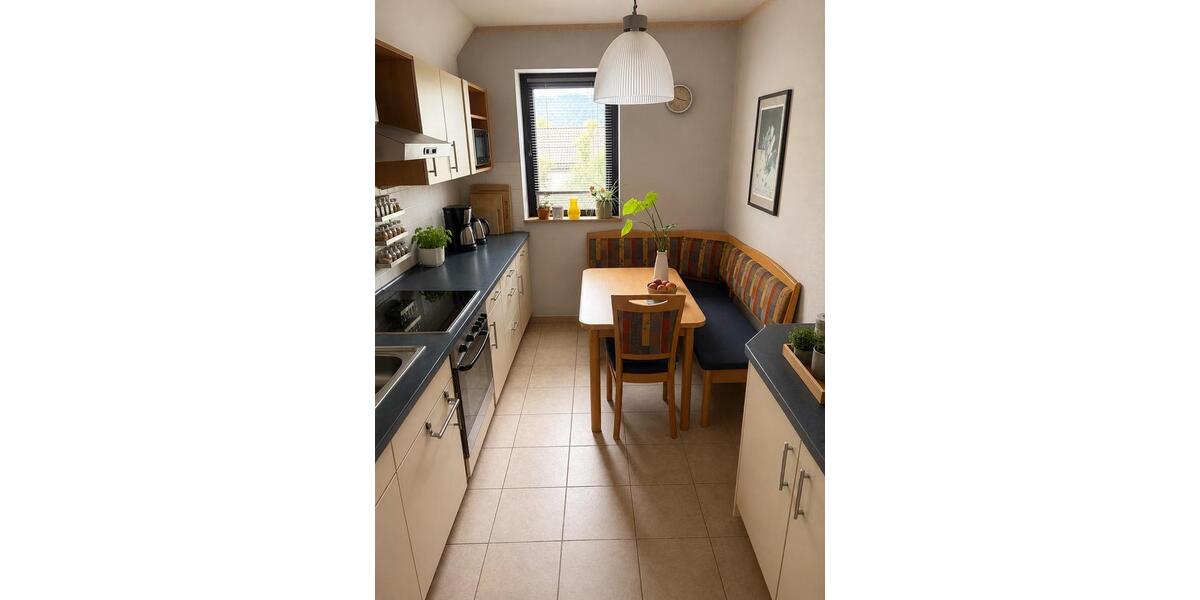 Dachgeschoßwohnung Trier Kürenz - 4 Zimmer, 95 m&sup2;, 299.000&euro; | Angebot:26563125