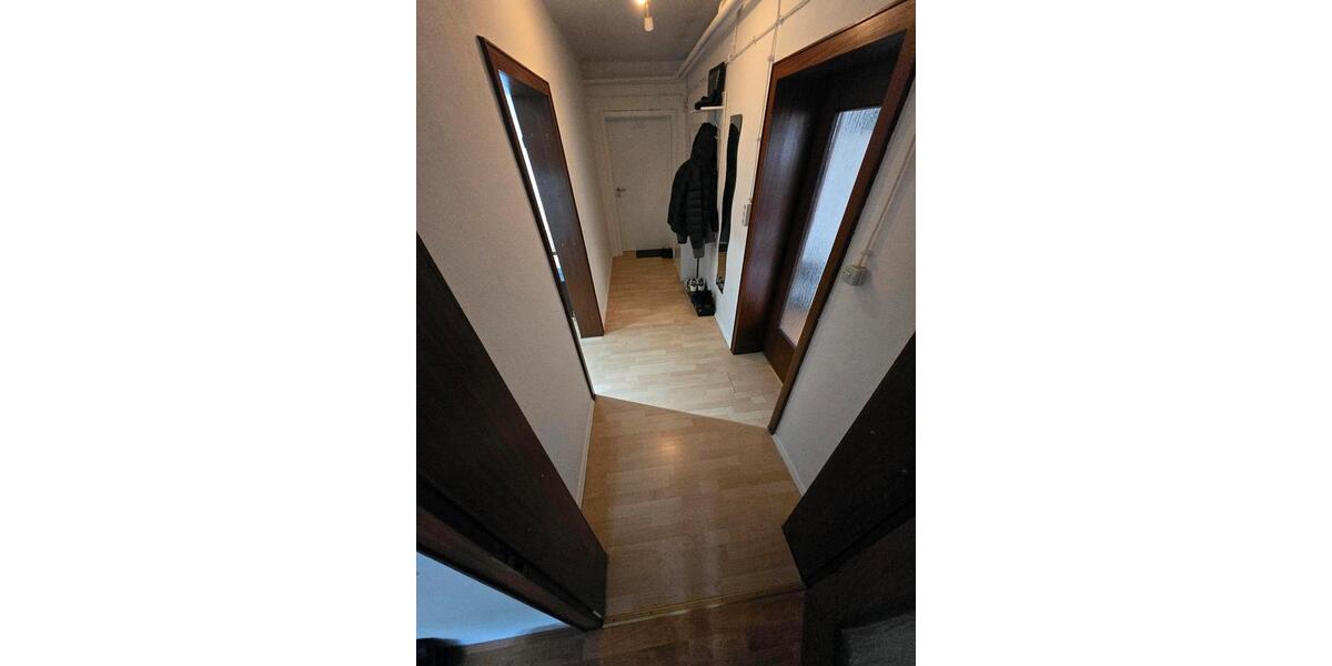Etagenwohnung Holzminden - 2 Zimmer, 58 m&sup2;, 500&euro; | Angebot:26415897