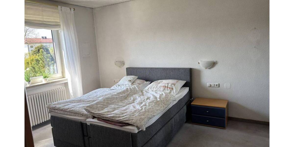 Bungalow Königsbrunn - 7 Zimmer, 194 m&sup2;, 765.000&euro; | Angebot:26488305