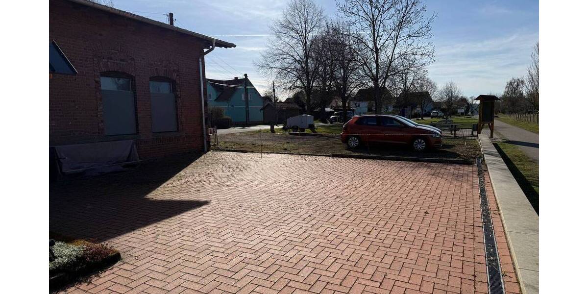 Mehrfamilienhaus, Wohnhaus Friedrichswerth Friedrichswerth - 6 Zimmer, 234 m&sup2;, 380.000&euro; | Angebot:26127298