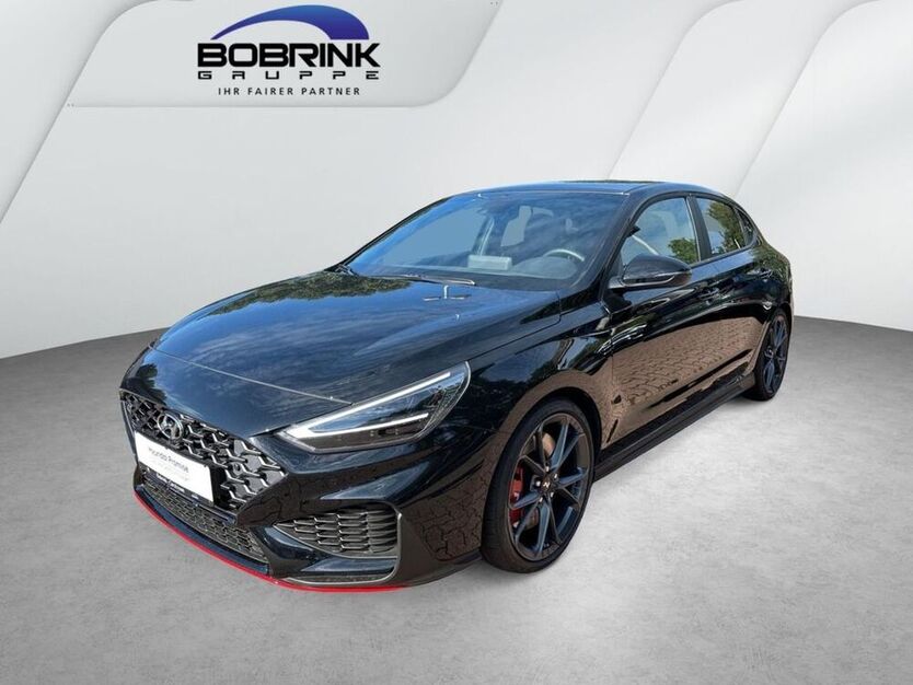 i30