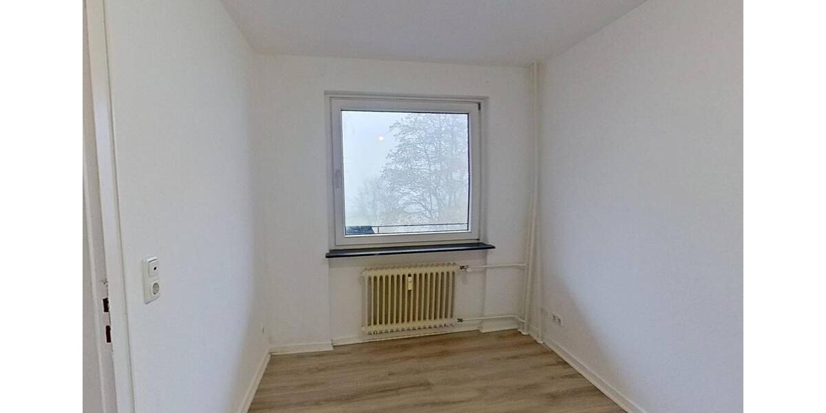 Helles Zuhause mit Balkon – frisch sanierte 3-Zimmer-Wohnung 3 zimmer