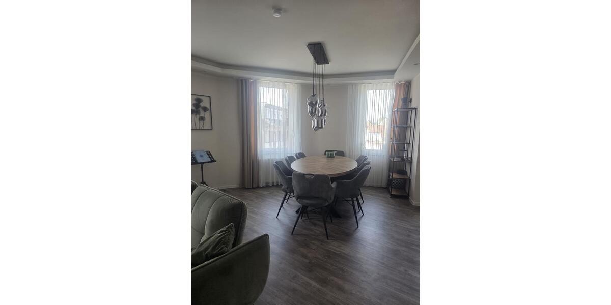 Haus in Grevenbroich 8 zimmer