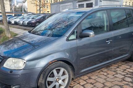 VW Touran 316.500 km 800 &euro; Chemnitz 09120