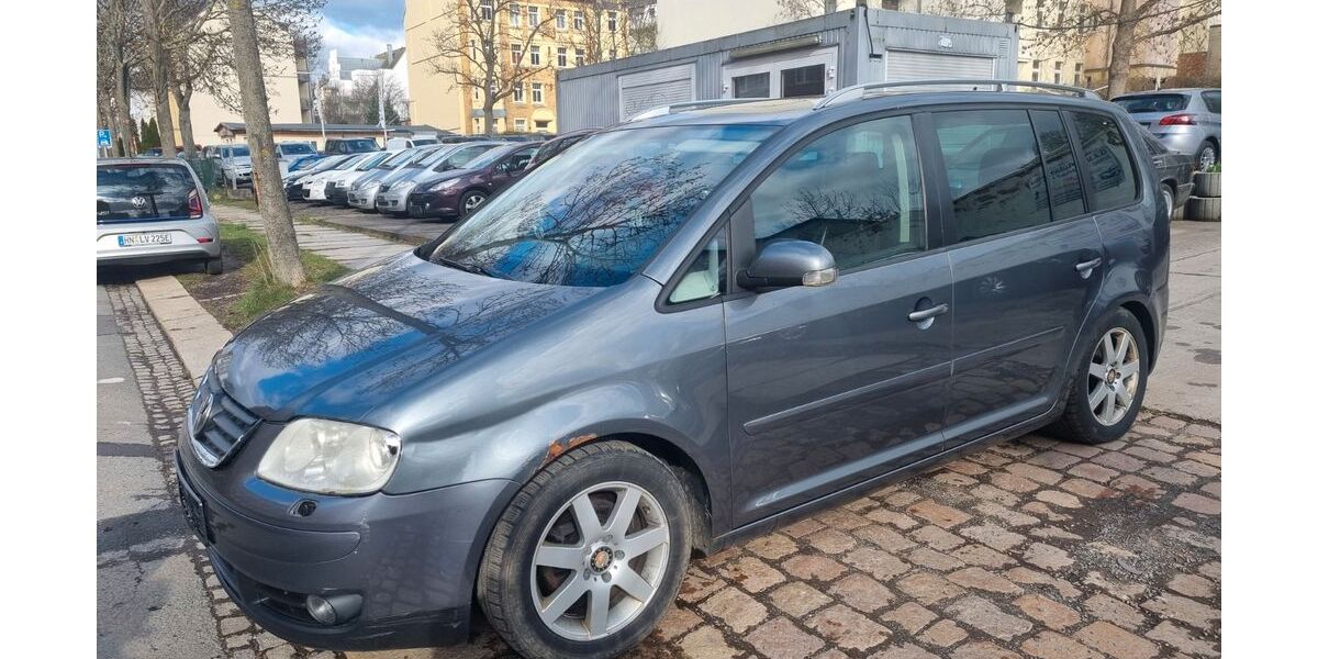 VW Touran 316.500 km 800 &euro; Chemnitz 09120