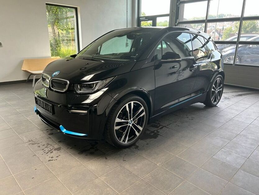 i3
