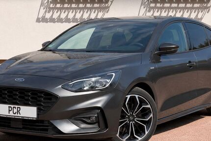 Ford Focus 57.000 km 17.700 &euro; Radebeul/Dresden 01445