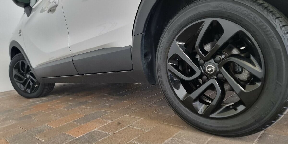 Opel Crossland X 120 Jahre LED Navi Kamera Spur 45.300 km 13.450 &euro; Garrel 49681