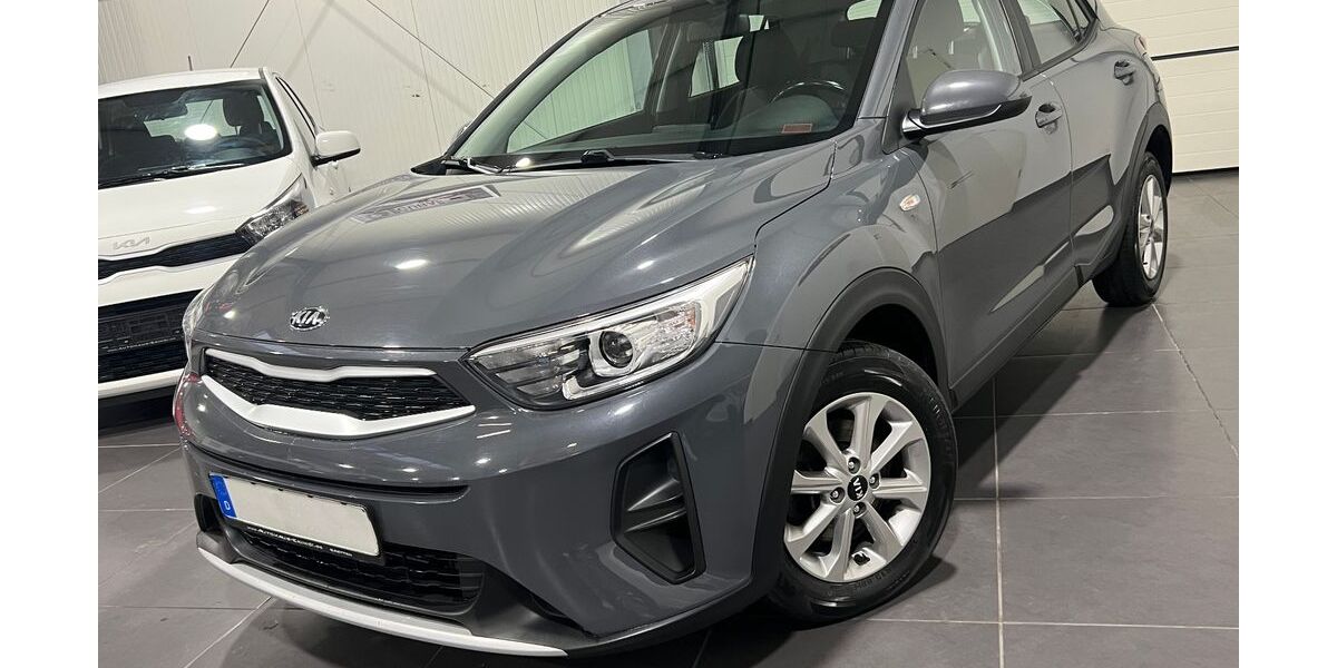 Kia Stonic 74.000 km 13.995 &euro; Bretten 75015