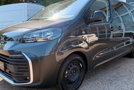 Toyota Proace (Verso) 7.700 km 33.790 &euro; Cloppenburg 49661
