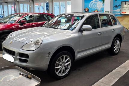 Porsche Cayenne 213.235 km 10.000 &euro; Stuttgart 70374