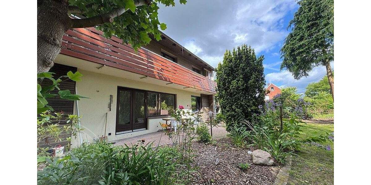 GI - ENDLICH ZUHAUSE: Großzügige Wohnung - EG u. Souterrain WG geeignet 4 zimmer