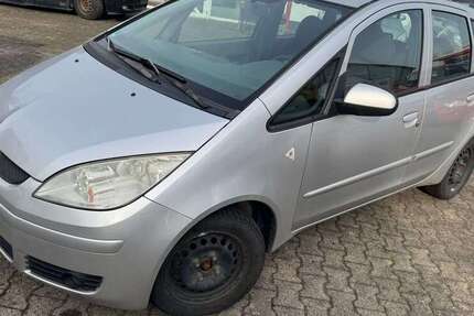 Mitsubishi Colt 174.519 km 1.000 € Borgentreich 34434