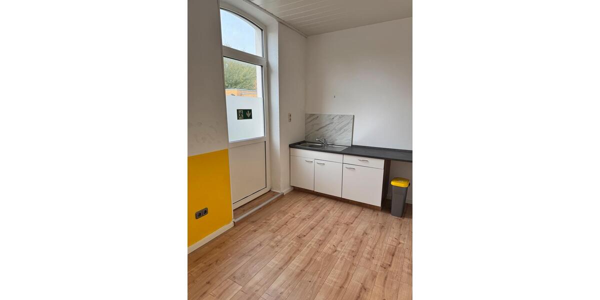 Gewerbeobjekt Stuhr - 900&euro; | Angebot:25406705