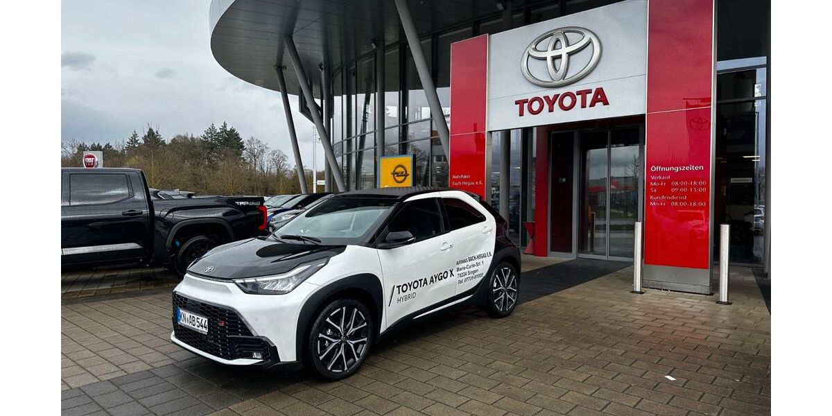 Toyota Aygo (X) 5.000 km 29.860 &euro; Singen 78224