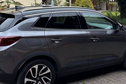 Opel Grandland (X) 207.000 km 13.300 &euro; Grafenwöhr 92655