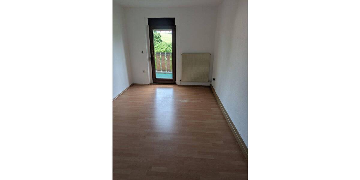 Etagenwohnung Markt Erlbach Mosbach - 4 Zimmer, 100 m&sup2;, 790&euro; | Angebot:26116037
