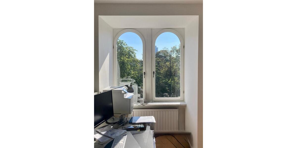 Maisonettenwohnung Augsburg - 5 Zimmer, 240 m&sup2;, 3.000&euro; | Angebot:26447519