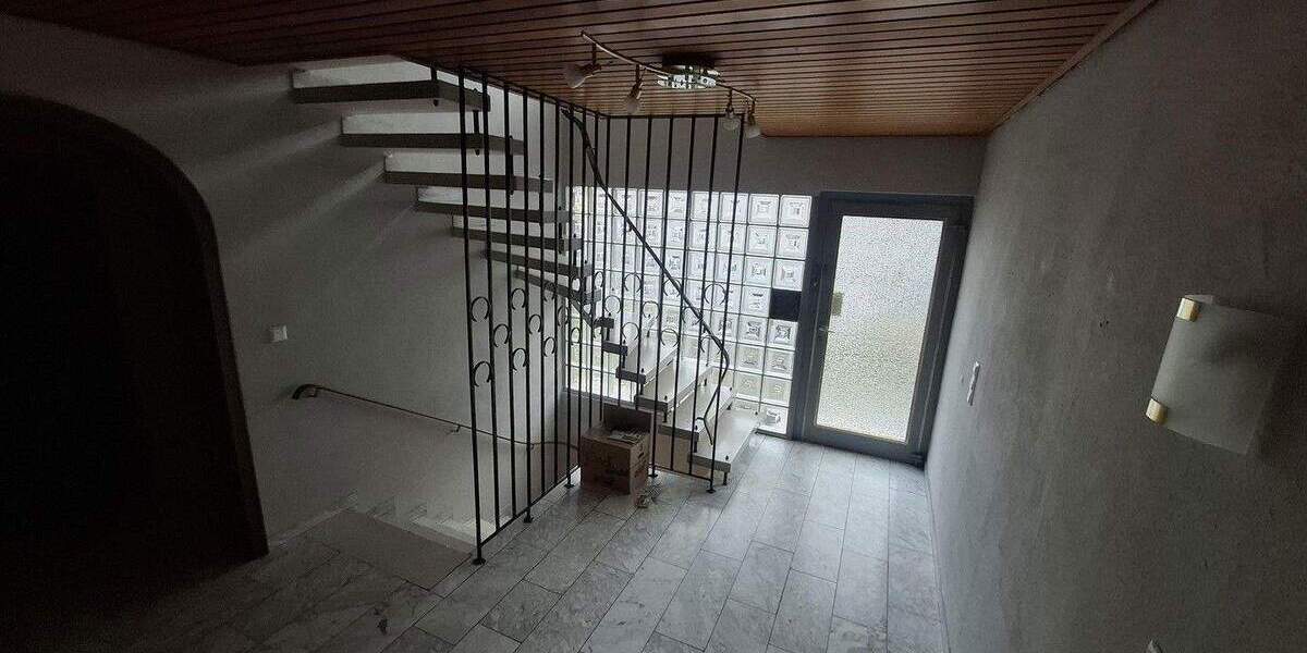 Einfamilienhaus Graben-Neudorf Neudorf - 8 Zimmer, 167 m&sup2;, 525.000&euro; | Angebot:25780516