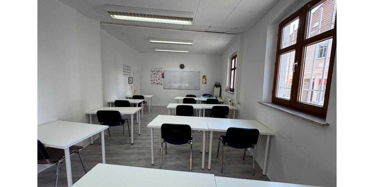 Gewerbeobjekt Lichtenfels - 2.470&euro; | Angebot:25905501