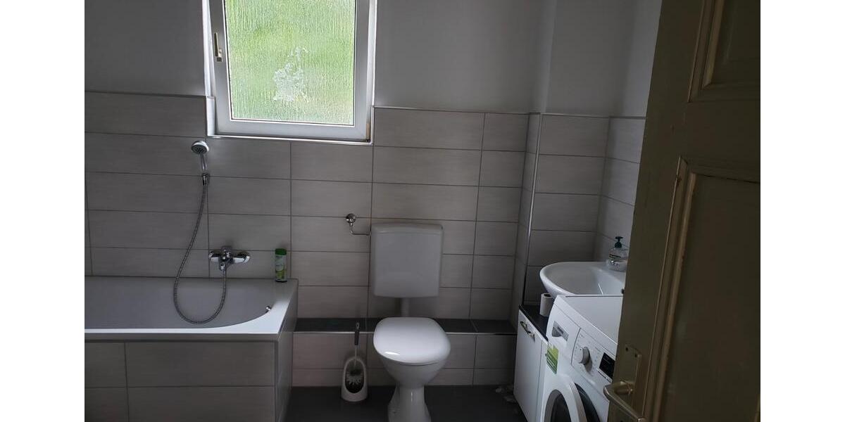 Einfamilienhaus Schwalmtal - 6 Zimmer, 125 m&sup2;, 90.000&euro; | Angebot:26710391