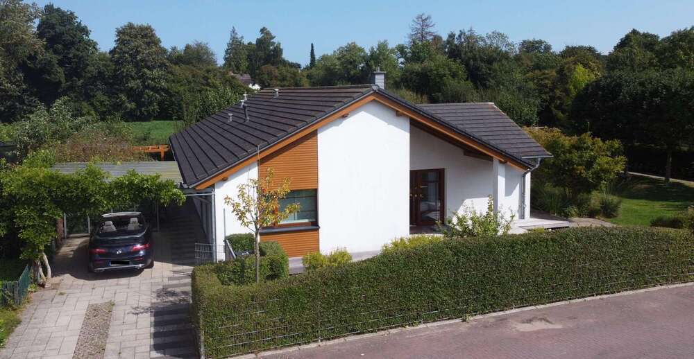 Haus zum Kaufen in Lensahn 498.000 € 140 m²