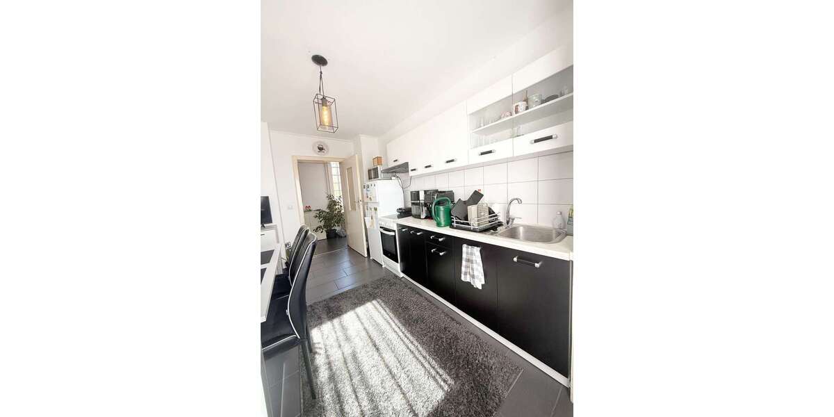 Bezugsfreie 2 ZKB mit Balkon WG-tauglich Großteils modernisiert HD-Weststadt Fernwärme - Etagenwohnung Heidelberg Bahnstadt | Angebot:24598194