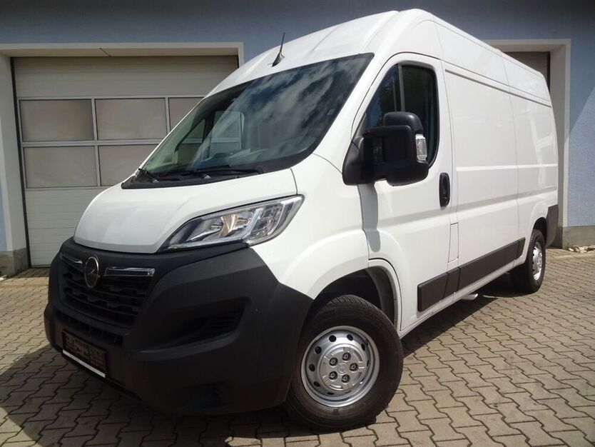 Movano