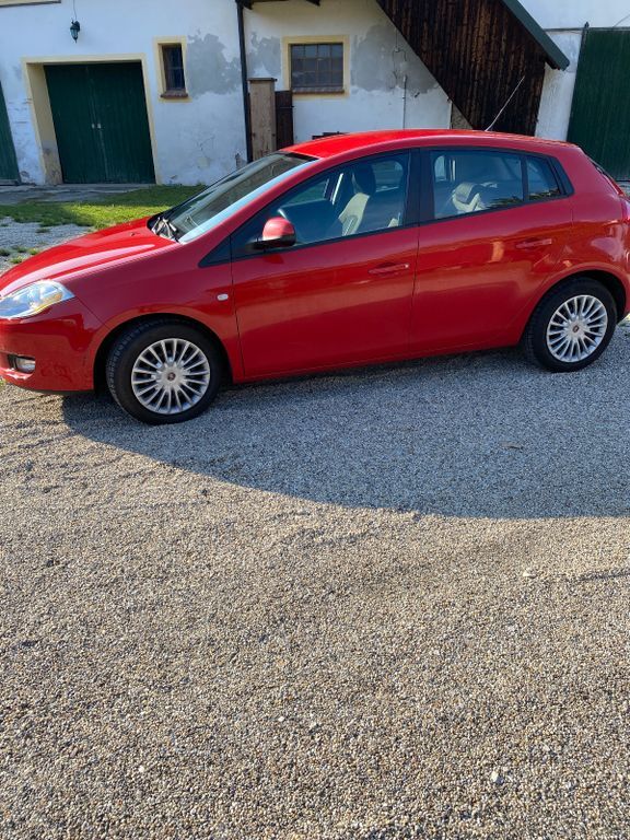 Fiat Bravo 12.979 km 6.700 € Sünching 93104