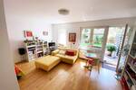 Luxuriöse ETW, S-West, Top Lage, WFL 49,16qm, Bj.88, 1 TG (inklusive), 1 Kitchenette, üb. Terrasse, Garten, lux. Modern., Parkettböden, kurzf. Bezug