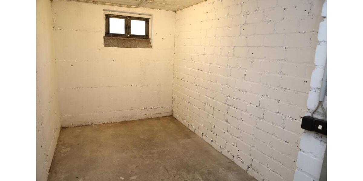 Etagenwohnung Erftstadt - 2 Zimmer, 69 m&sup2;, 210.000&euro; | Angebot:25892528