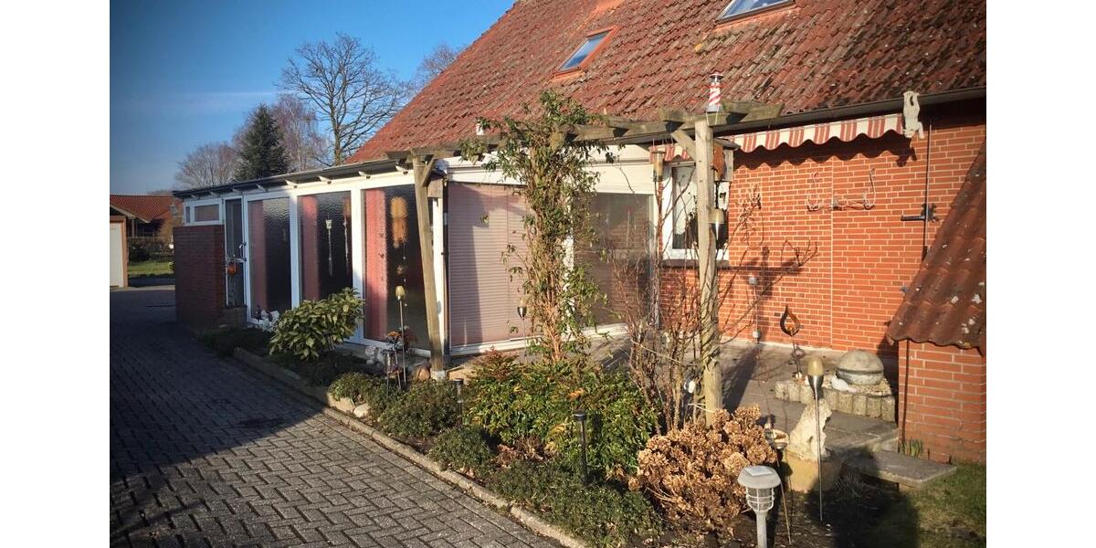 Einfamilienhaus Moormerland - 8 Zimmer, 170 m&sup2;, 325.000&euro; | Angebot:26215216