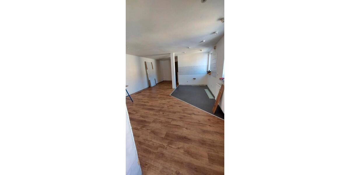 Maisonettenwohnung Neustadt bei Coburg - 2 Zimmer, 96 m&sup2;, 950&euro; | Angebot:25257452